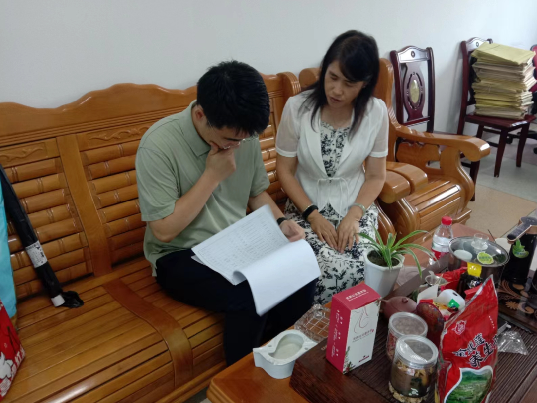 縣司法局開展民營企業(yè)勞動合同普查和法治體檢活動